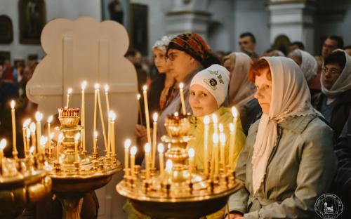 Светлое Христово Воскресение встретили на приходе Троицкого собора фото 24