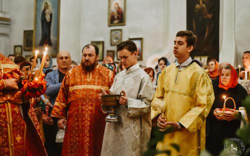 Светлое Христово Воскресение встретили на приходе Троицкого собора фото 67