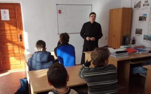 Священник Сергий Ярмолович посетил Слонимский профессионально-технический колледж