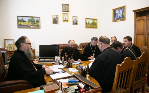 Священники прихода приняли участие в собрании духовенства Новогрудской епархии фото 5