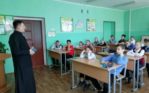 В Слонимских школах прошли встречи к Международному дню семьи фото 8