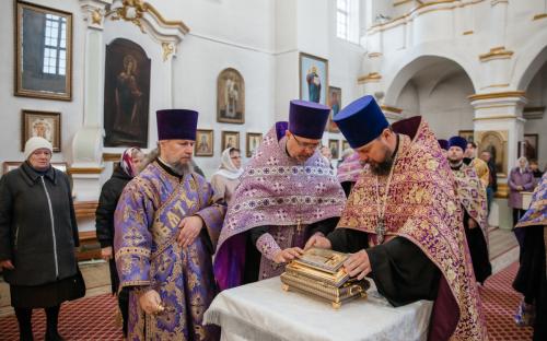 В Слониме встретили Пояс Пресвятой Богородицы фото 5