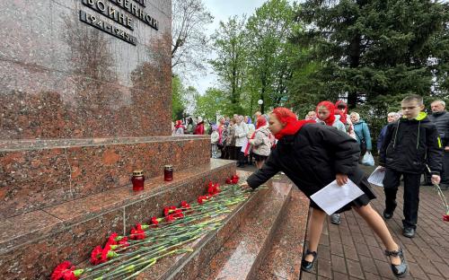 Крестный ход в День Победы прошел в Слониме фото 34